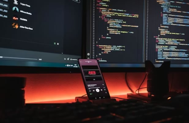 Gelişmiş Web Yazılım